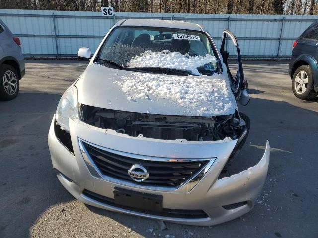 2014 Nissan Versa S