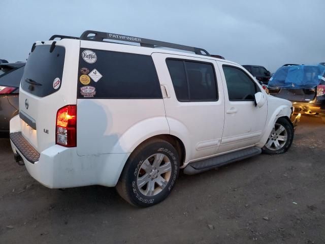 2007 Nissan Pathfinder LE