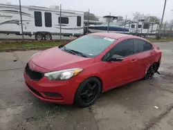 KIA Vehiculos salvage en venta: 2015 KIA Forte LX