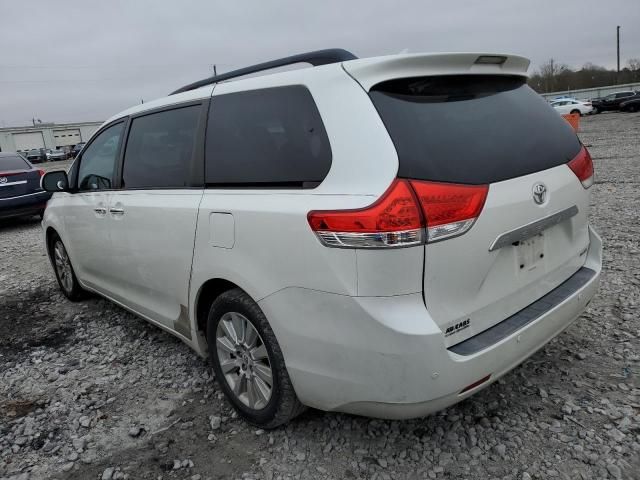 2011 Toyota Sienna XLE