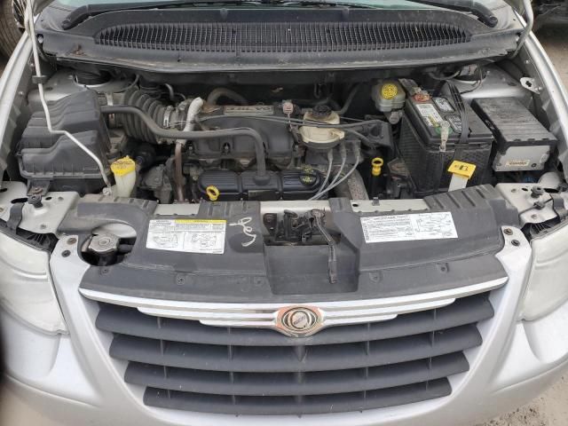 2007 Chrysler Town & Country Touring