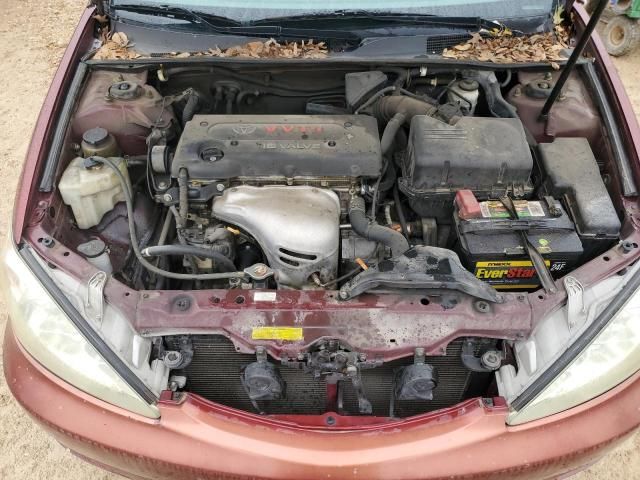 2004 Toyota Camry LE