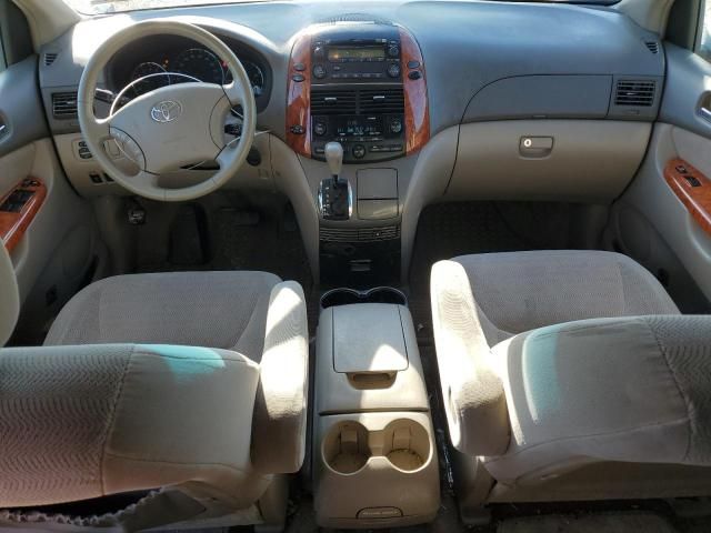 2007 Toyota Sienna XLE