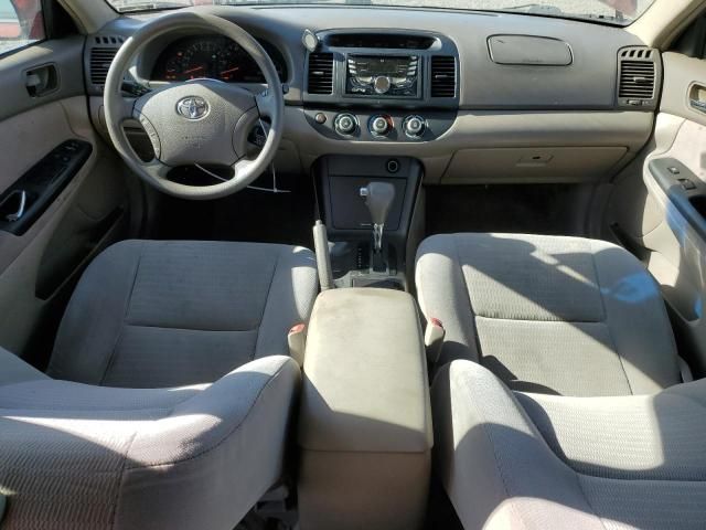 2005 Toyota Camry LE