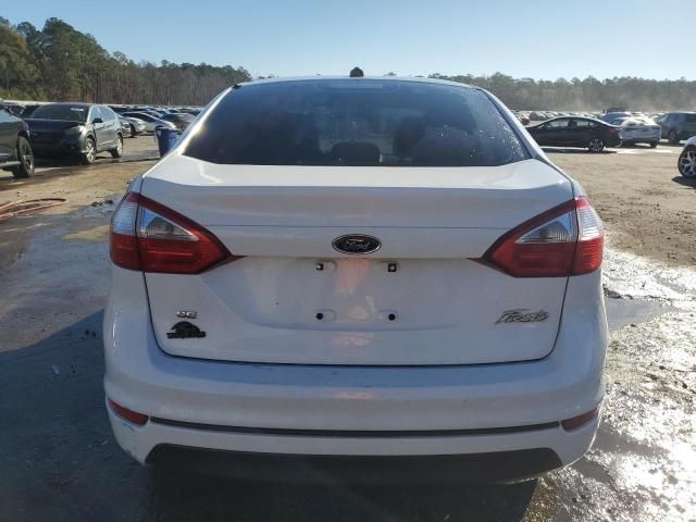 2015 Ford Fiesta SE