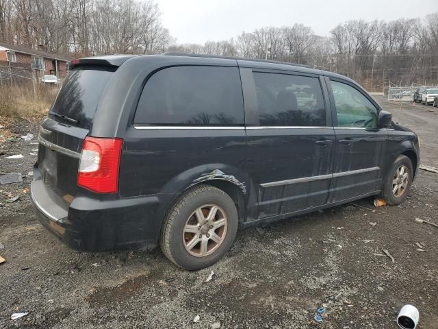 2013 Chrysler Town & Country Touring