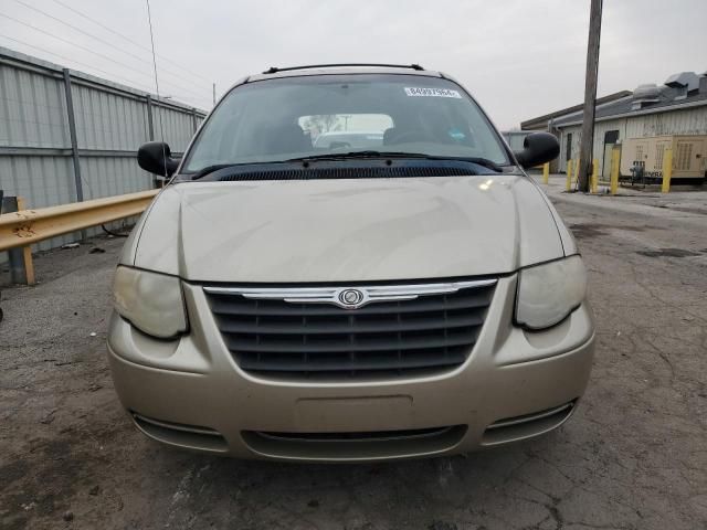 2006 Chrysler Town & Country Touring