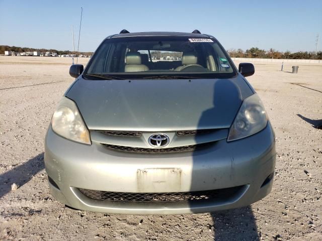 2006 Toyota Sienna CE