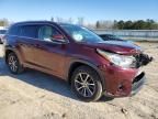 2017 Toyota Highlander SE