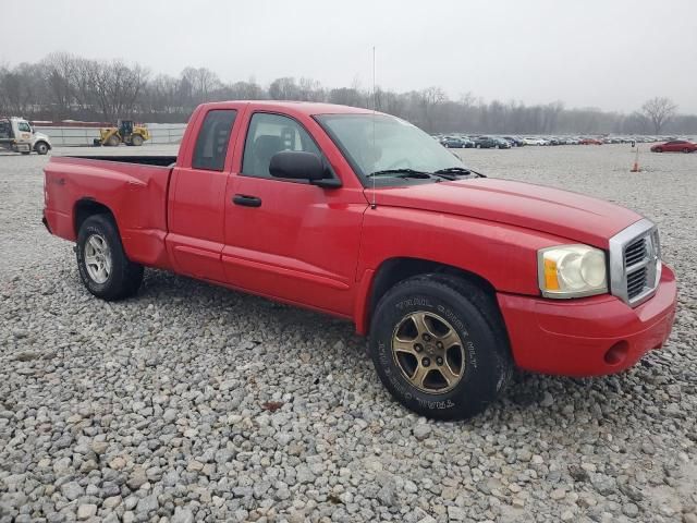 2005 Dodge Dakota SLT