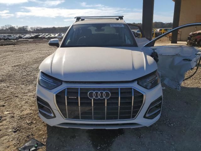 2024 Audi Q5 Premium 40