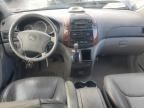 2004 Toyota Sienna XLE