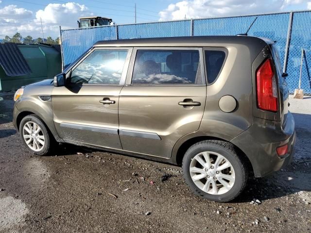 2013 KIA Soul +