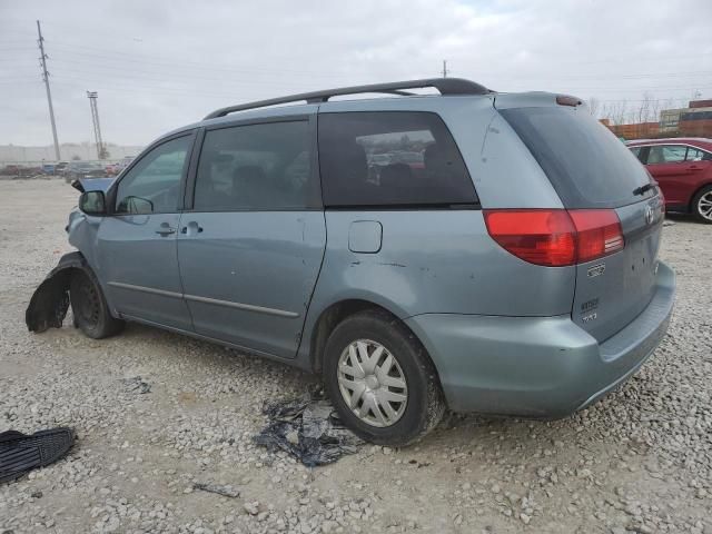 2004 Toyota Sienna CE