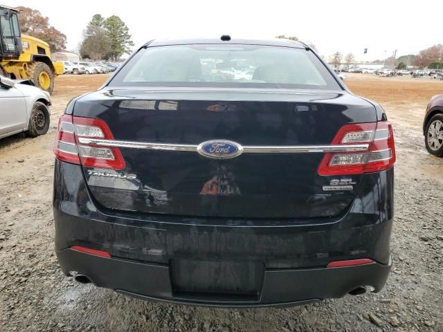 2018 Ford Taurus SEL