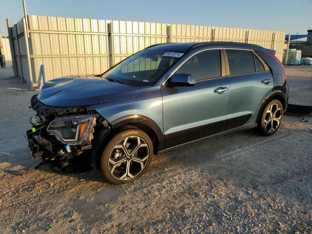 2023 KIA Niro SX