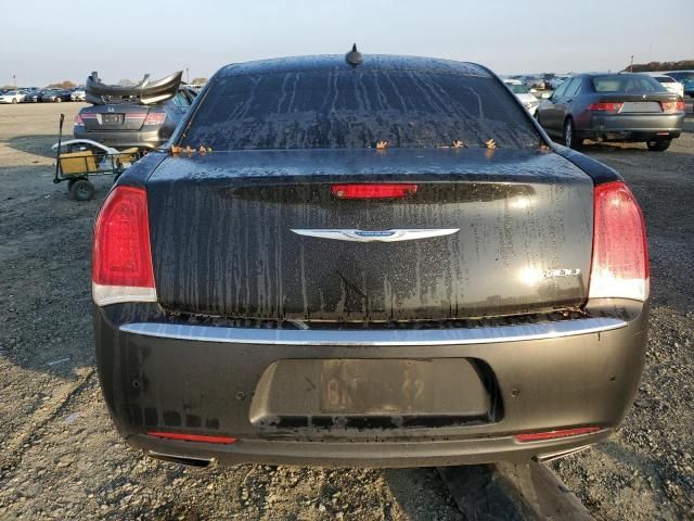 2018 Chrysler 300 Limited