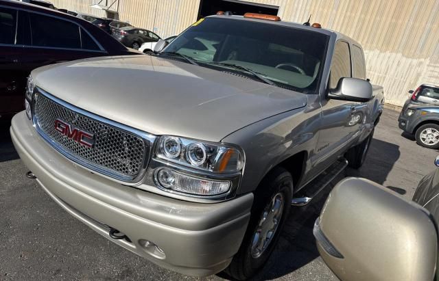 2004 GMC Sierra K1500 Denali