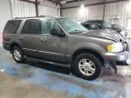 2004 Ford Expedition XLT