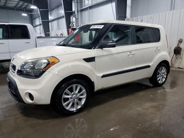 2013 KIA Soul +