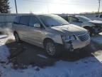 2014 Chrysler Town & Country Touring L