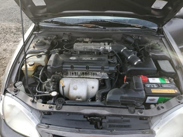 2000 Hyundai Elantra GLS