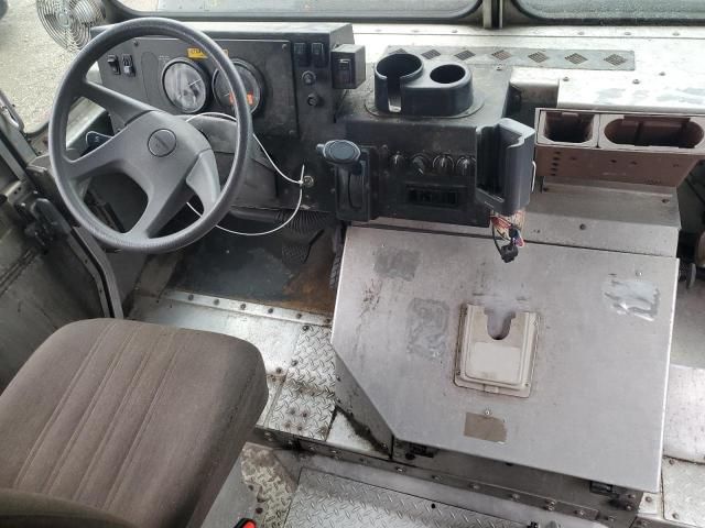 2009 Freightliner Chassis M Line WALK-IN Van