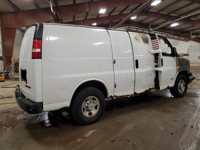 2004 Chevrolet Express G3500