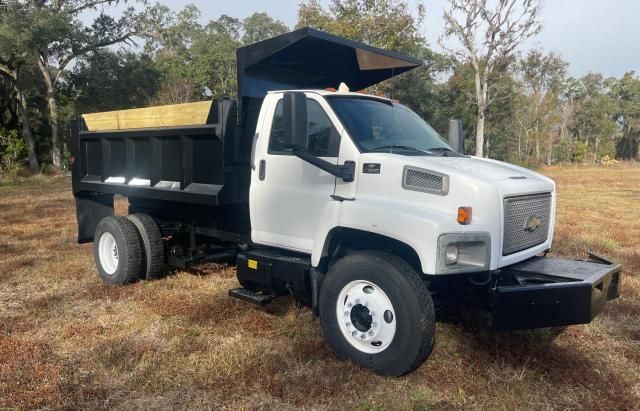 2004 Chevrolet C7500 C7C042