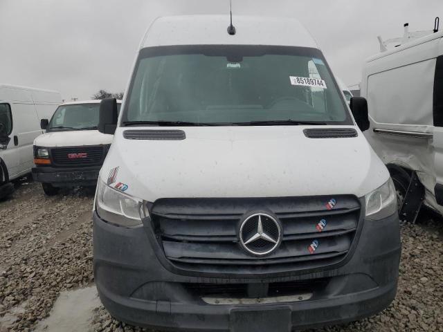 2022 Mercedes-Benz Sprinter 2500