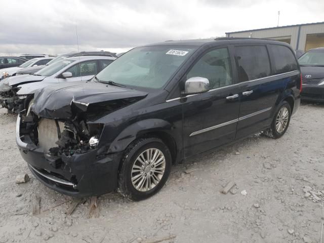 2013 Chrysler Town & Country Touring L