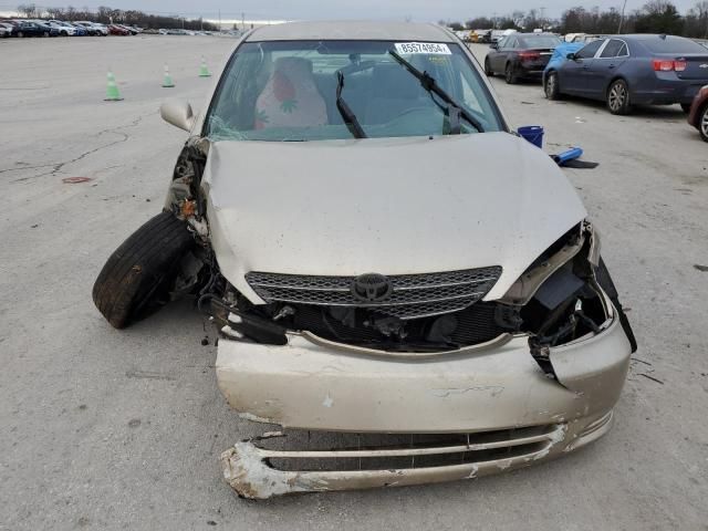 2004 Toyota Camry LE