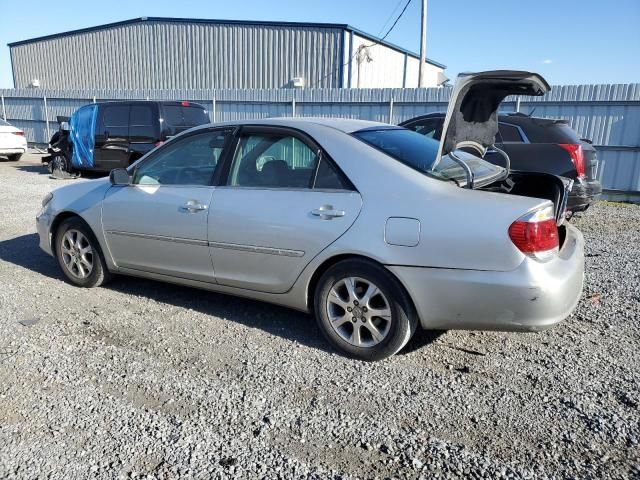 2005 Toyota Camry LE