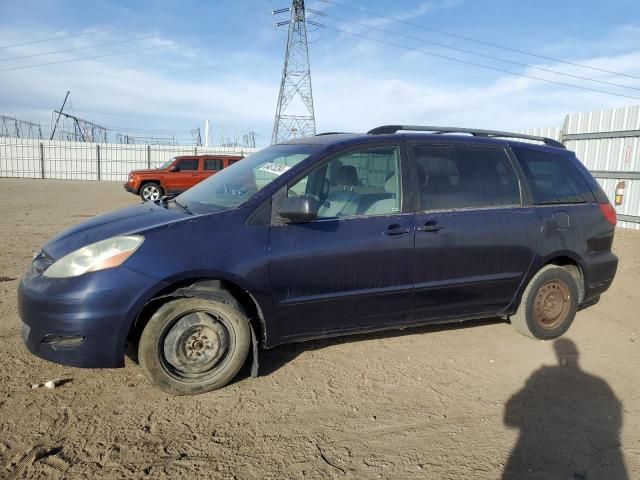 2006 Toyota Sienna CE