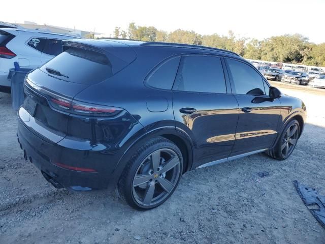 2022 Porsche Cayenne Turbo