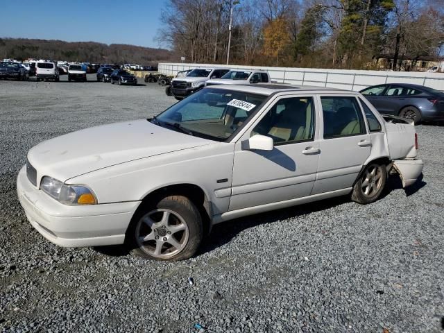 1998 Volvo S70