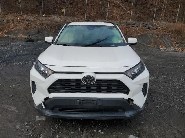 2020 Toyota Rav4 LE