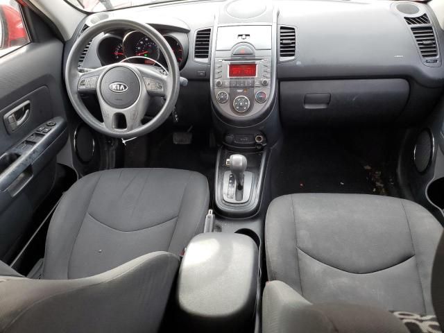 2010 KIA Soul +