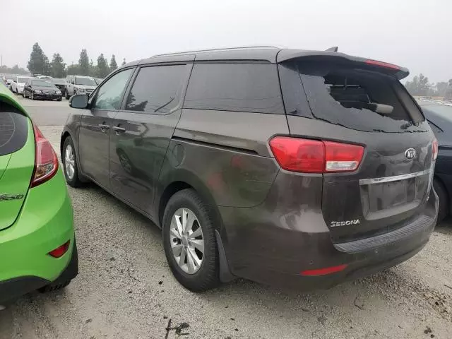 2017 KIA Sedona LX