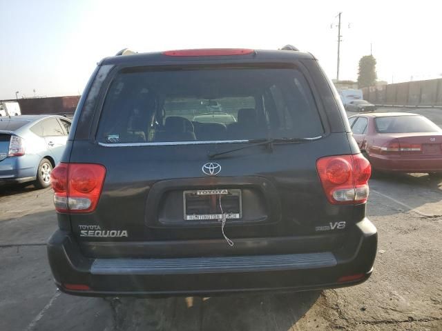 2005 Toyota Sequoia SR5