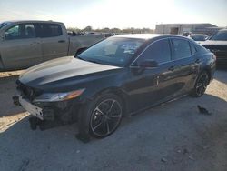 Salvage cars for sale at auction: 2018 Toyota Camry XSE