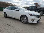 2020 KIA Cadenza Technology