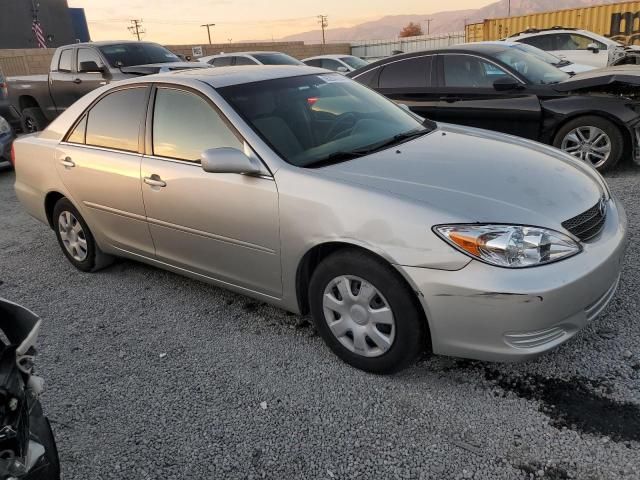 2004 Toyota Camry LE