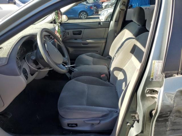 2006 Ford Taurus SE