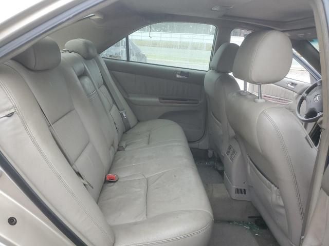 2004 Toyota Camry LE