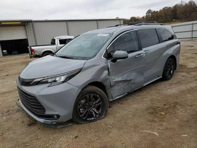 2024 Toyota Sienna XSE