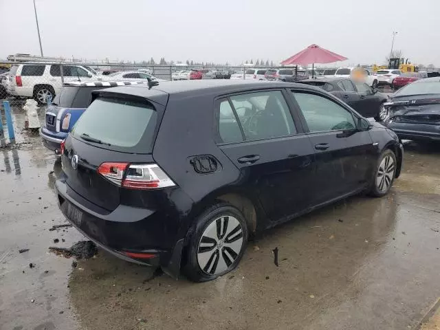 2016 Volkswagen E-GOLF SE