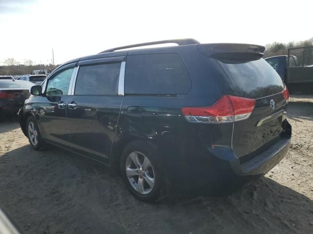 2012 Toyota Sienna LE