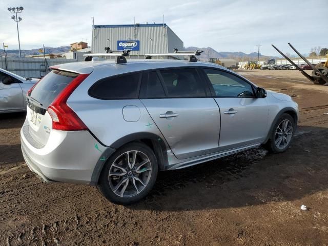 2017 Volvo V60 Cross Country Premier