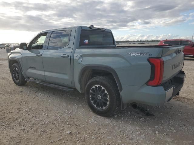 2022 Toyota Tundra Crewmax SR